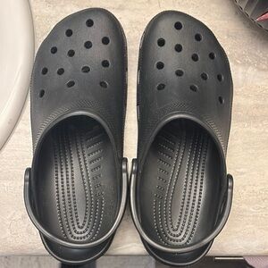 Black crocs